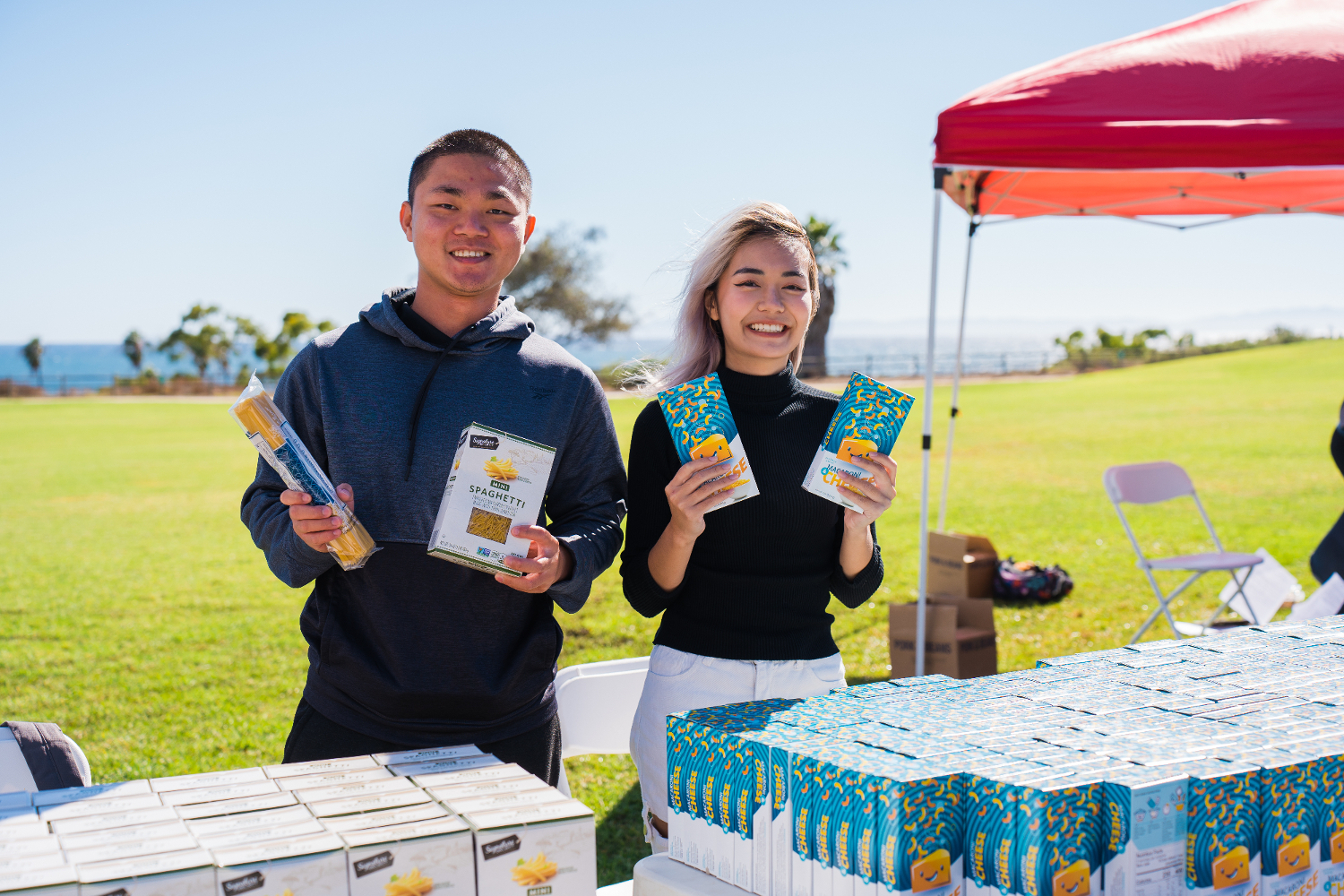 Food share volunteers